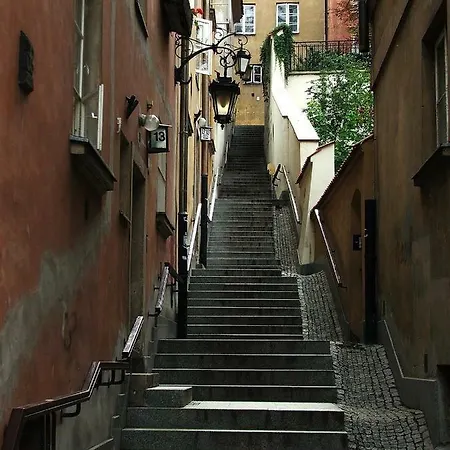 Z Jacuzzi Centrum Old Town Stare Historyczna Kamienica Umiejscowiona W Zabytkowej Czesci Warszawy Obok Parku Multimedialnego I Barbakanu Parking 24h Sniadanie Opcjonaln Breakfast Optional Check In From 14 Pm Parter Ground Floo * ワルシャワ