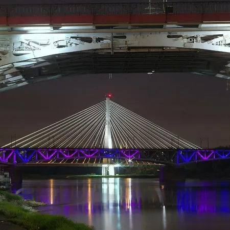 Z Jacuzzi Centrum Old Town Stare Historyczna Kamienica Umiejscowiona W Zabytkowej Czesci Warszawy Obok Parku Multimedialnego I Barbakanu Parking 24h Sniadanie Opcjonaln Breakfast Optional Check In From 14 Pm Parter Ground Floo アパート *